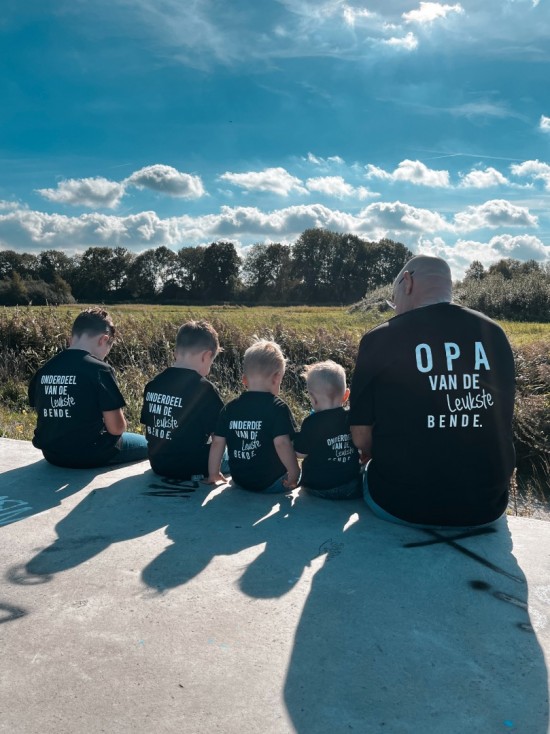 6 matching shirts voor opa en kleinkinderen   de leukste bende gepersonaliseerd 4