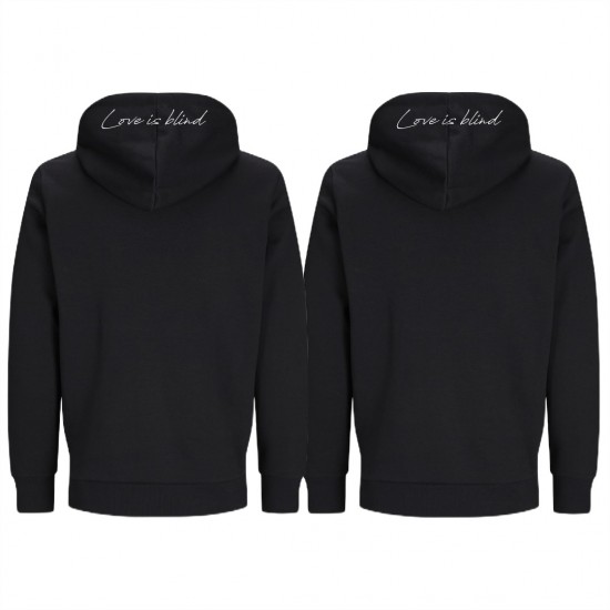 Matching koppel hoodies cadeau love is blind met voorletters of namen