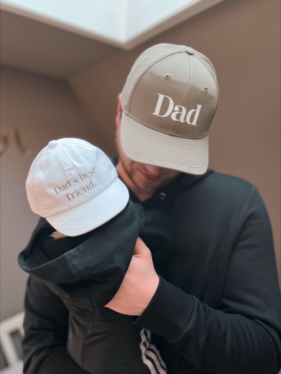 Matching petten voor vader en zoon papas beste vriend
