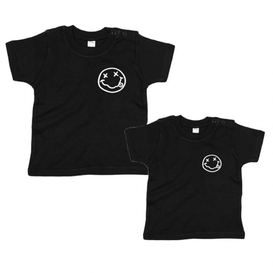 Matching shirts voor broers en of zussen smiley met naam 1