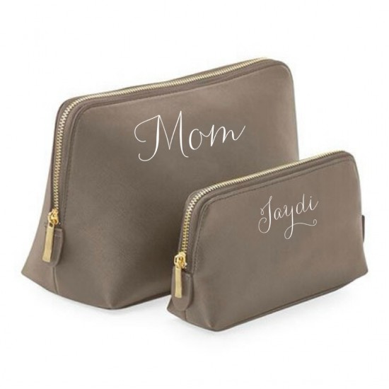 Moederdag cadeau toilettassen voor moeder en dochter mom en kindernaam