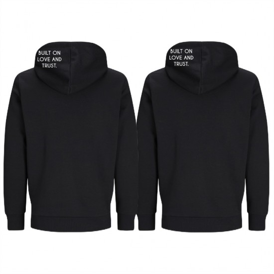 Twinning koppel truien built on love and trust met liefdes datum of trouwdatum